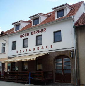 Гостиница Hotel Berger  Каменице-Над-Липоу
